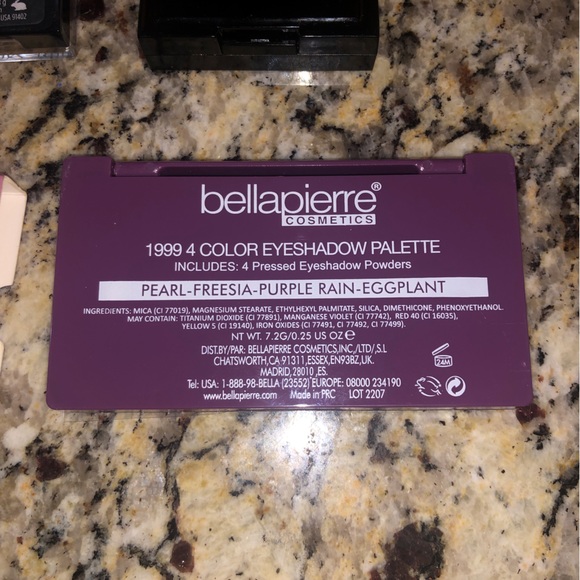 *NEW* Makeup Bundle - 90s Throwback Eyeshadow, Nude Lipstick, Highlighter - Picture 12 of 14